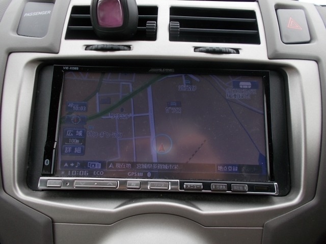 2010 TOYOTA VITZ